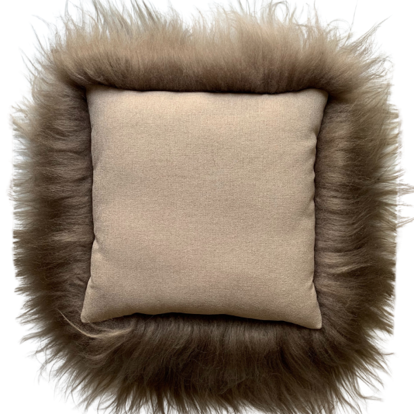 Maison Thuret - Coussin En Peau De Mouton Islandais Taupe