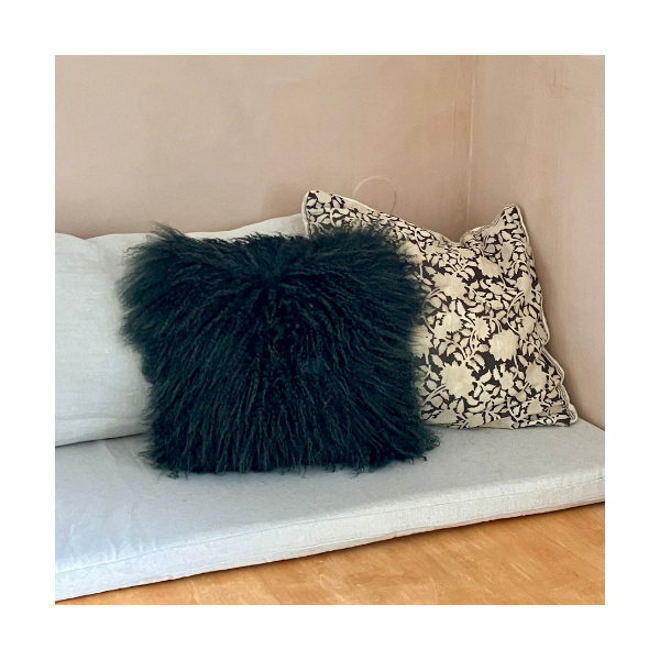 Maison Thuret - Coussin En Peau d'Agneau Du Tibet Vert Sapin