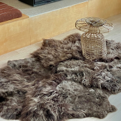 Maison Thuret - Fleur de peau : tapis en peau de mouton marron méché