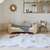 Maison Thuret - Fleur de peau : tapis en peau de mouton blanc - sur mesure