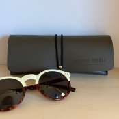 Maison Thuret - Étui À Lunettes En Cuir Taupe