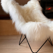 Maison Thuret - Fauteuil butterfly AA en peau de mouton Islandais blanc - l'Iconique
