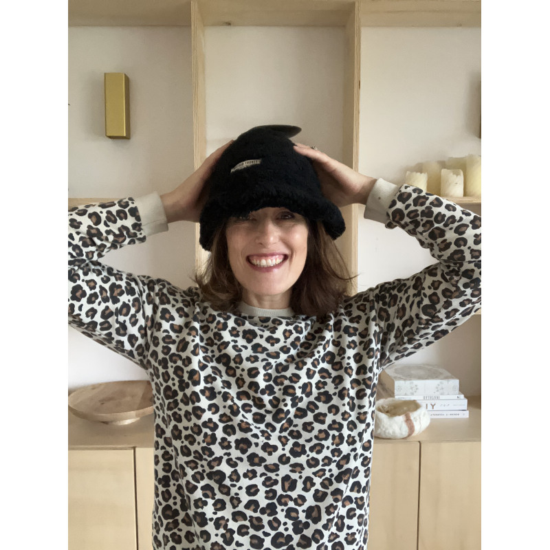 Omkeerbare vissershoed van schapenvacht