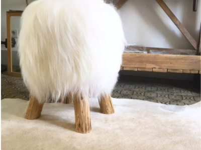 Intégrer un tabouret décoratif dans son intérieur 