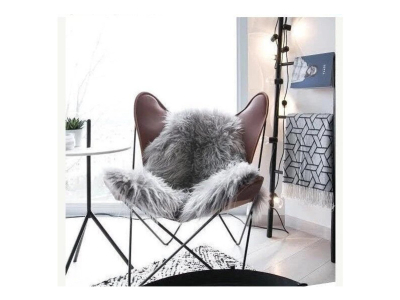 5 façons d’utiliser une peau de mouton pour embellir une chaise