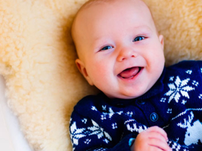 La peau de mouton : l’alliée de la chambre de bébé